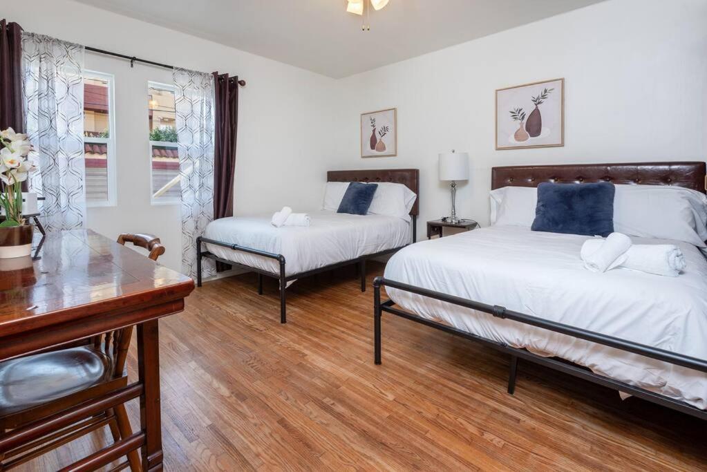 Chic And Spacious 3Br Gem In Central La Los Angeles Exterior photo